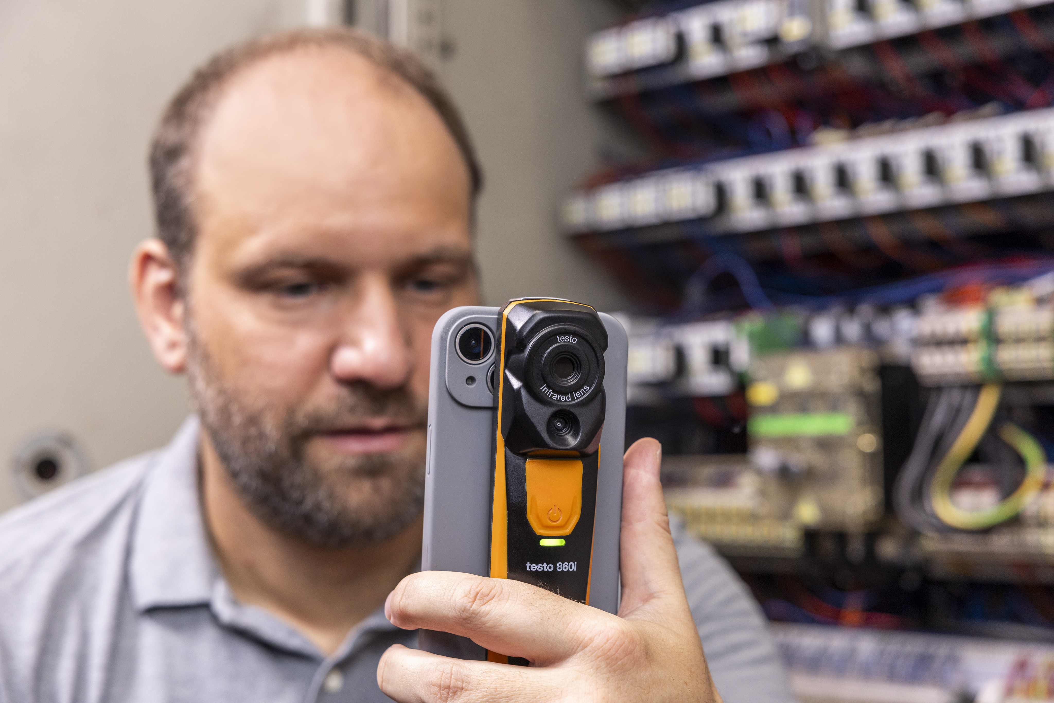 testo 860i drahtlose Wärmebildkamera für Smartphones