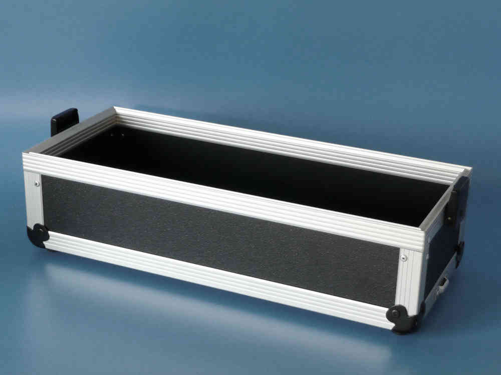 Unterkoffer, Standard